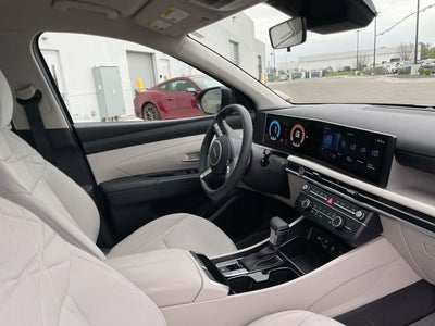 2025 Hyundai Tucson SE
