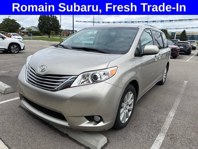 2017 Toyota Sienna XLE 7 Passenger
