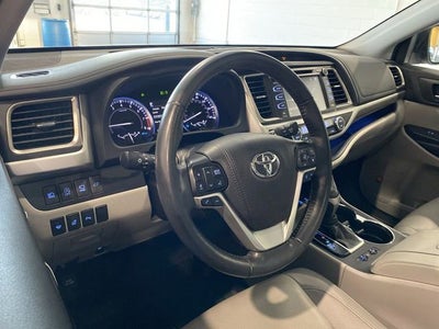 2019 Toyota Highlander Limited Platinum