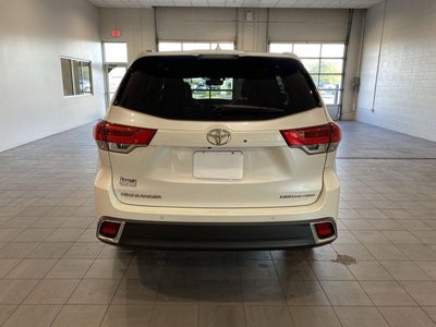 2019 Toyota Highlander Limited Platinum