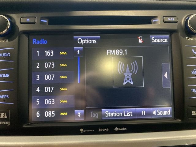 2019 Toyota Highlander Limited Platinum