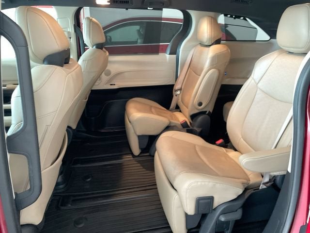2024 Toyota Sienna Limited