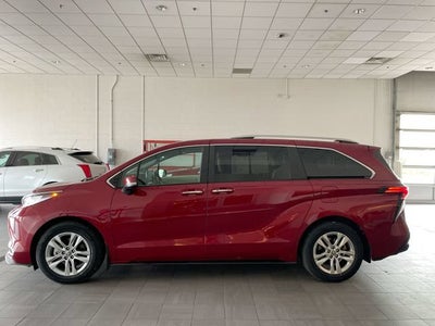 2024 Toyota Sienna Limited