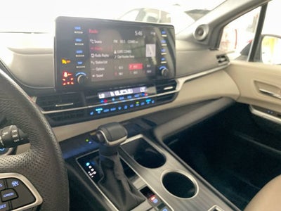2024 Toyota Sienna Limited
