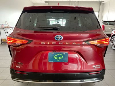 2024 Toyota Sienna Limited