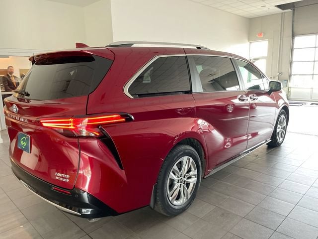 2024 Toyota Sienna Limited