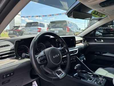 2022 Kia K5 EX