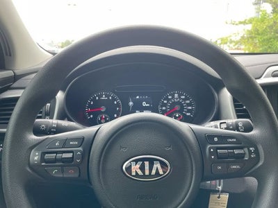 2017 Kia Sorento 2.4L LX