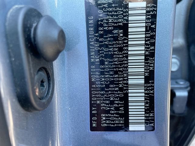 2024 Toyota Corolla LE