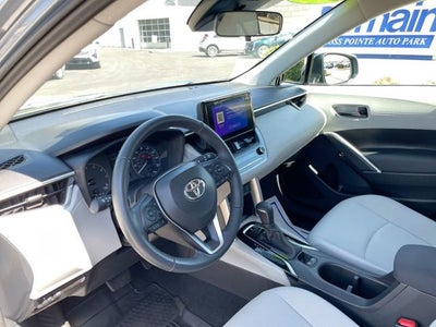 2024 Toyota Corolla Cross LE