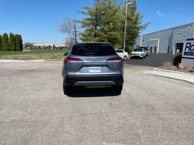 2024 Toyota Corolla Cross LE