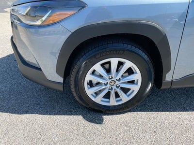 2024 Toyota Corolla Cross LE