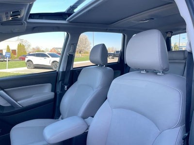 2016 Subaru Forester 2.5i Touring