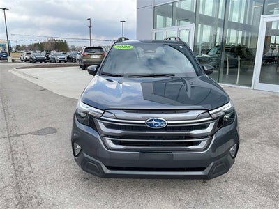 2025 Subaru Forester Premium