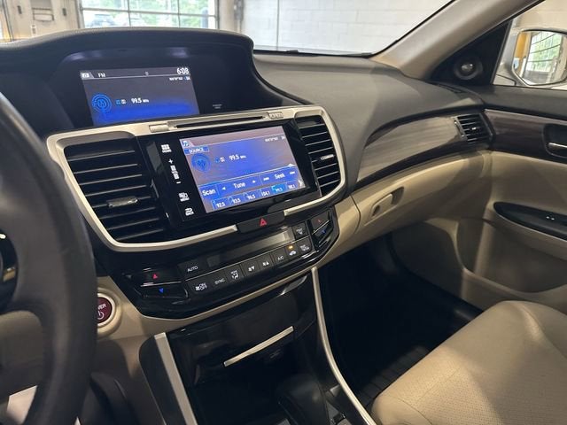 2017 Honda Accord Hybrid EX-L