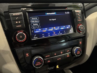 2021 Nissan Rogue Sport SV FWD Xtronic CVT
