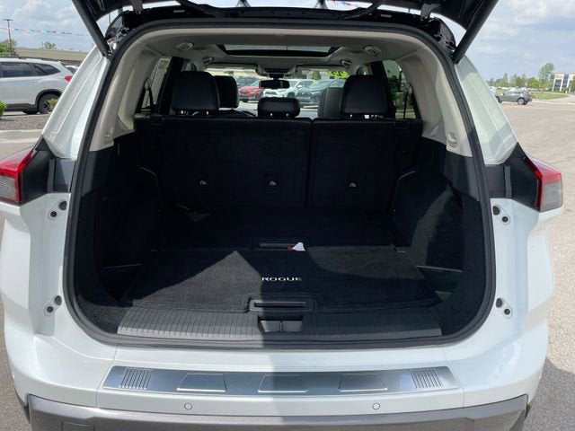 2025 Nissan Rogue SL