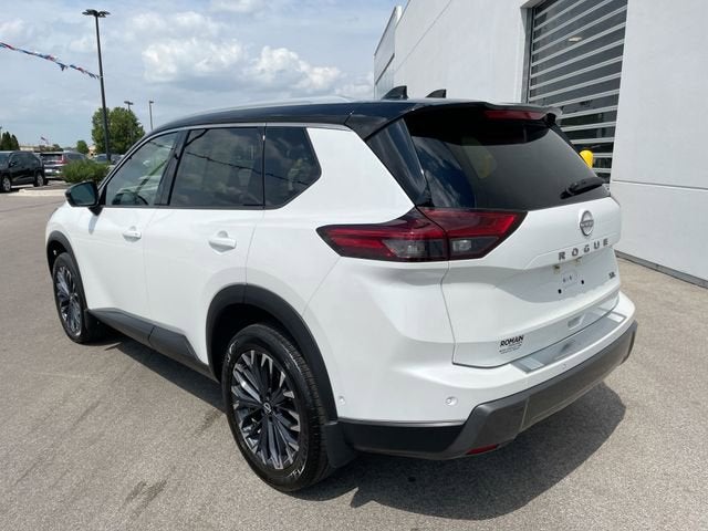 2025 Nissan Rogue SL