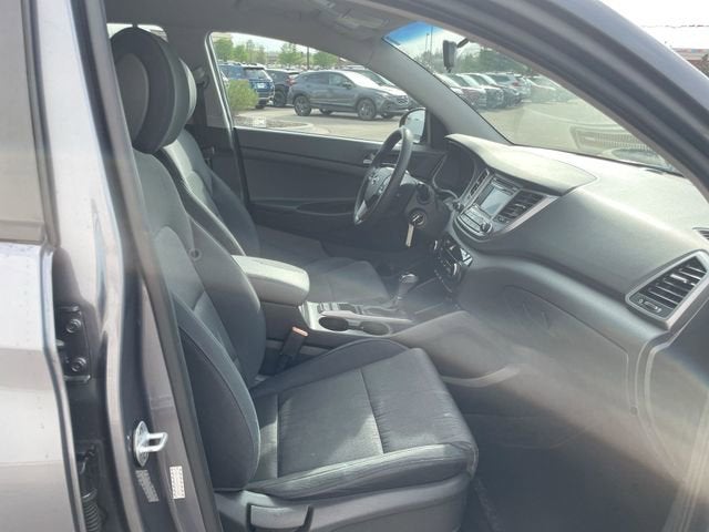 2016 Hyundai Tucson SE