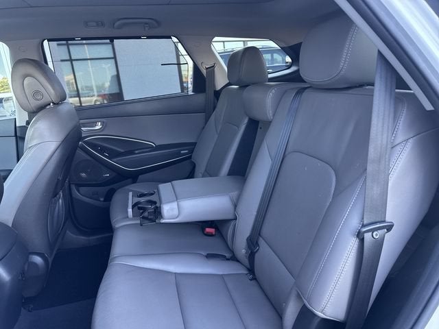 2017 Hyundai Santa Fe SE Ultimate