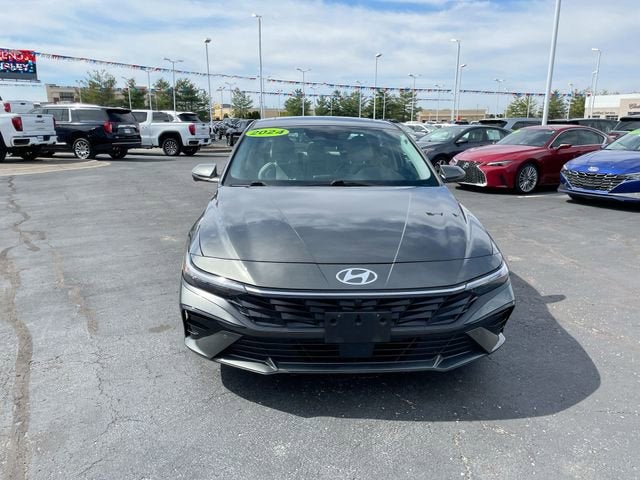 2024 Hyundai Elantra Limited