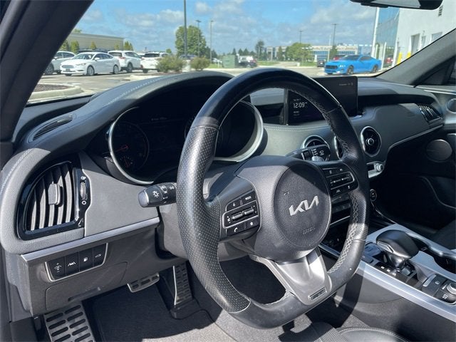 2023 Kia Stinger GT2