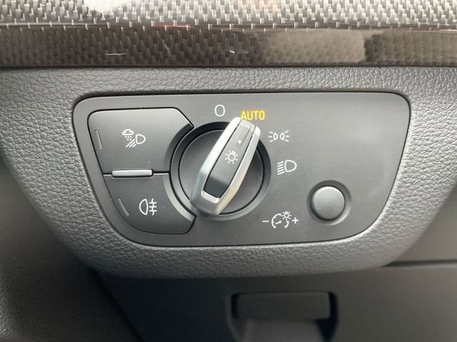 2022 Audi SQ5 Sportback Premium Plus TFSI quattro Tiptronic