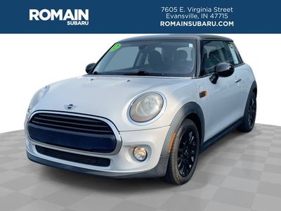 2017 MINI Hardtop Cooper