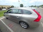 2016 Volvo V60 T5 Drive-E Premier