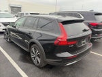 2025 Volvo V60 Cross Country Plus