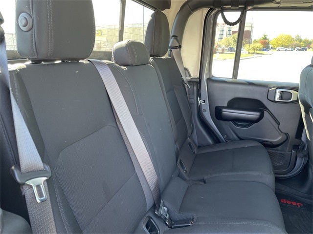 2021 Jeep Gladiator Willys