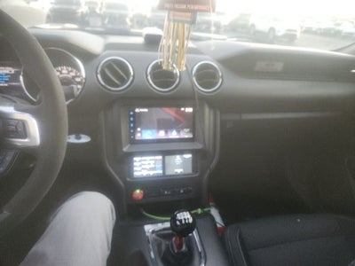 2015 Ford Mustang V6