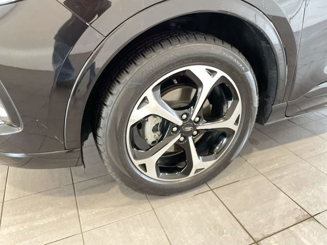 2023 Ford Escape Hybrid ST-Line Elite