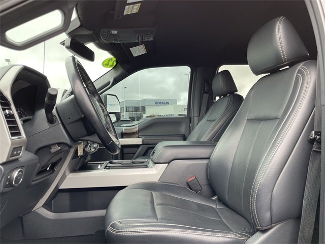 2022 Ford F-350SD Lariat