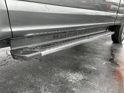 2022 Ford F-350SD Lariat