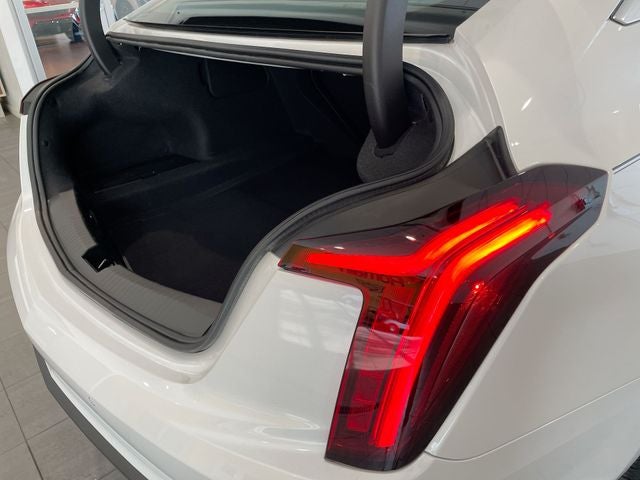 2024 Cadillac CT5 Luxury