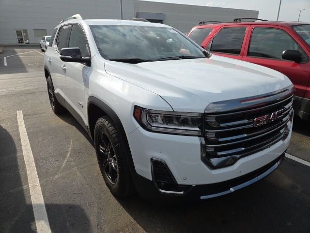 2023 GMC Acadia AT4