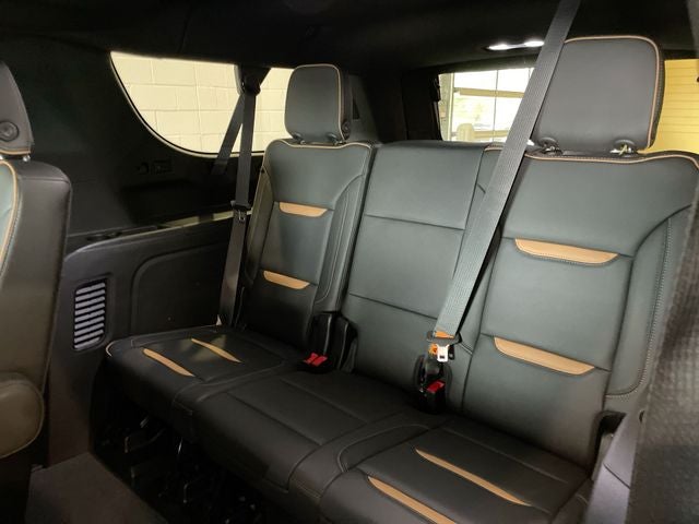 2024 GMC Yukon XL AT4