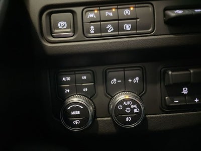 2024 GMC Yukon XL AT4