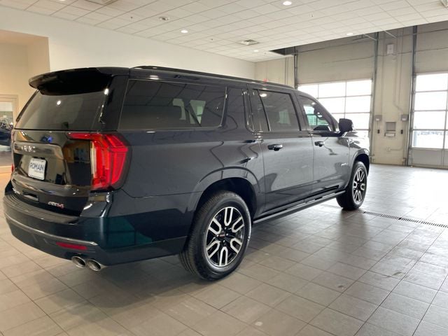 2024 GMC Yukon XL AT4