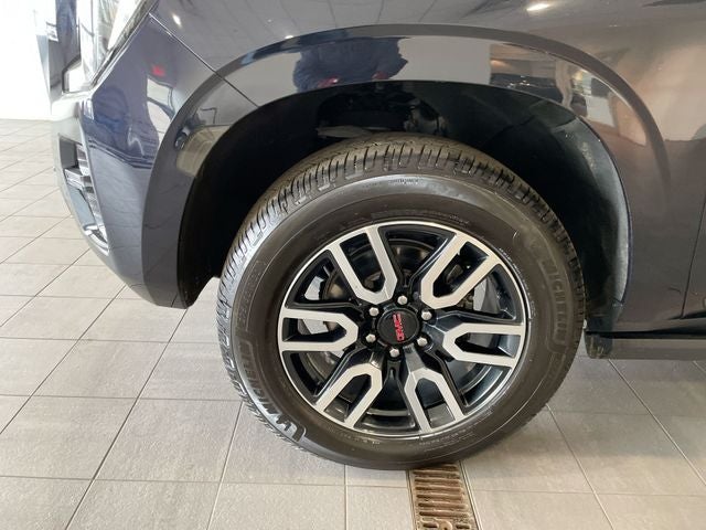 2024 GMC Yukon XL AT4