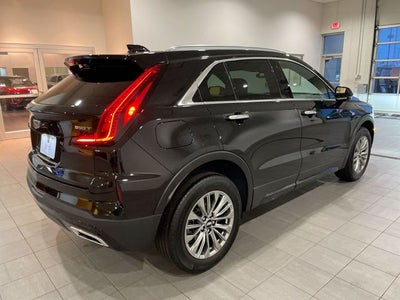 2025 Cadillac XT4 Premium Luxury