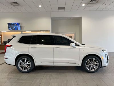 2023 Cadillac XT6 Premium Luxury