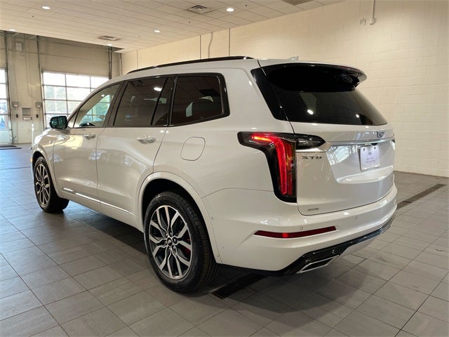 2023 Cadillac XT6 Sport