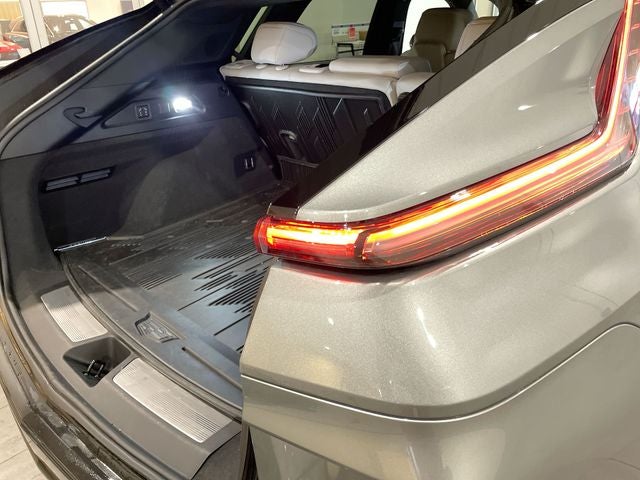 2025 Cadillac LYRIQ Sport