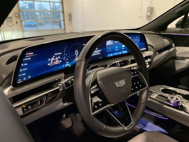 2025 Cadillac LYRIQ Sport