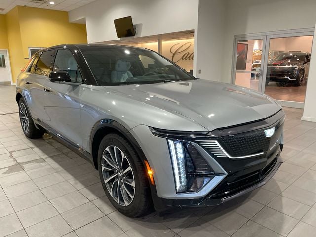 2025 Cadillac LYRIQ Sport