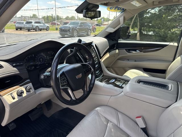 2019 Cadillac Escalade Luxury