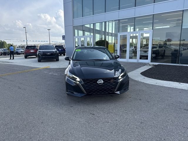 2025 Nissan Altima 2.5 SR