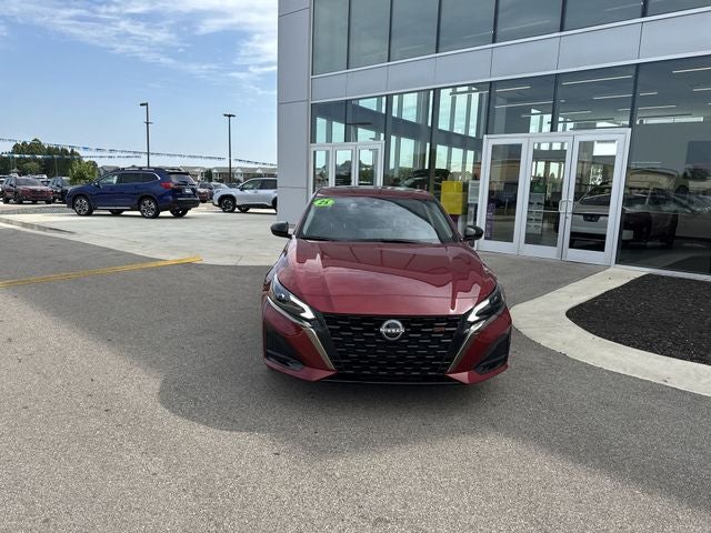 2025 Nissan Altima 2.5 SR